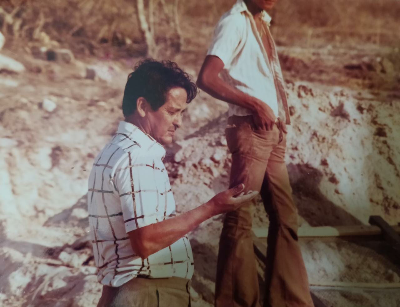 Luis Martín Torra trabajando en obra